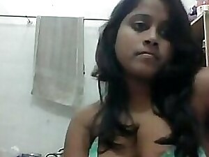 Desi sweeping seducting infront of openwork webcam